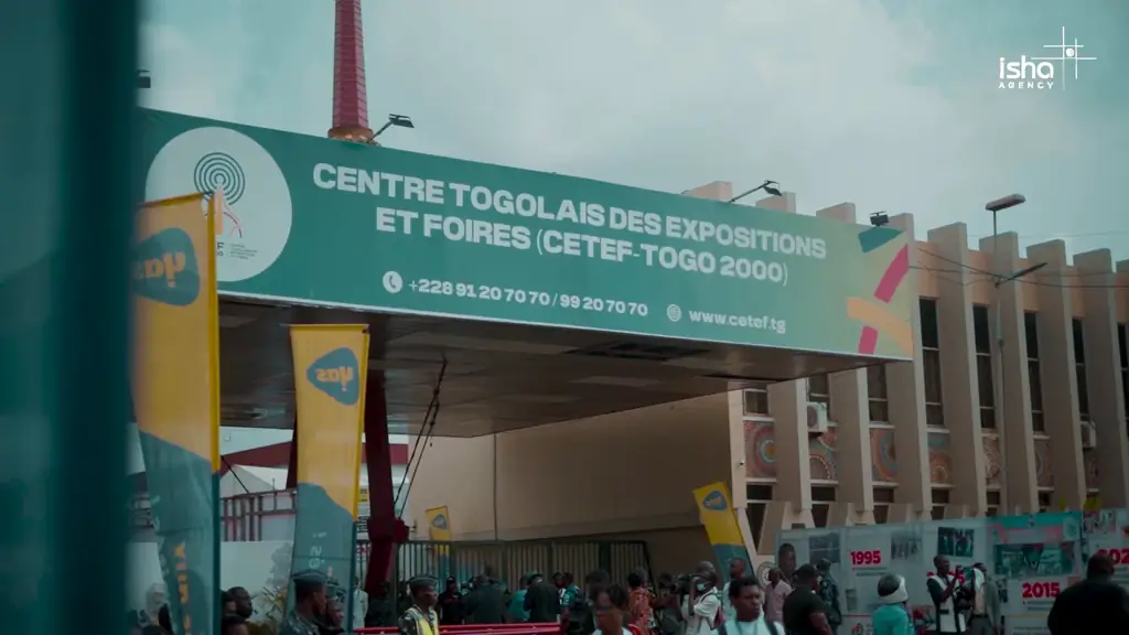 CONCEPTION GRAPHIQUE DE SUPPORTS PREMIUM
